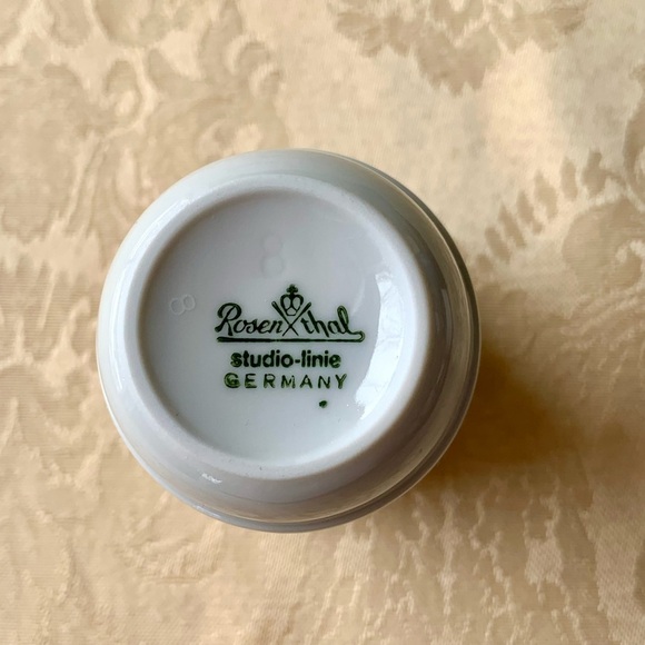 Rosenthal vintage mini porcelain vase EUC - Picture 6 of 9